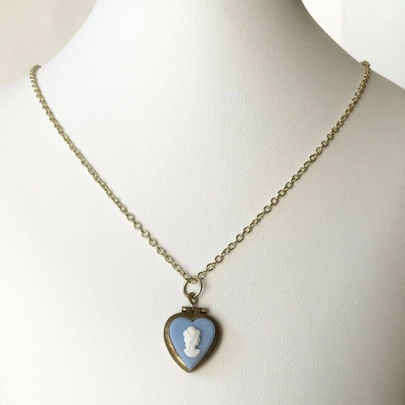 Vintage Gold Blue Cameo Heart Locket Necklace Dainty Small 18" Plated - Picture 5 of 11